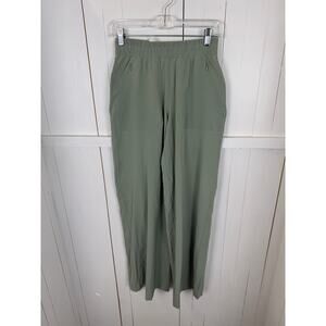Lululemon Women's Green Sweatpants Size 4 Polyester New